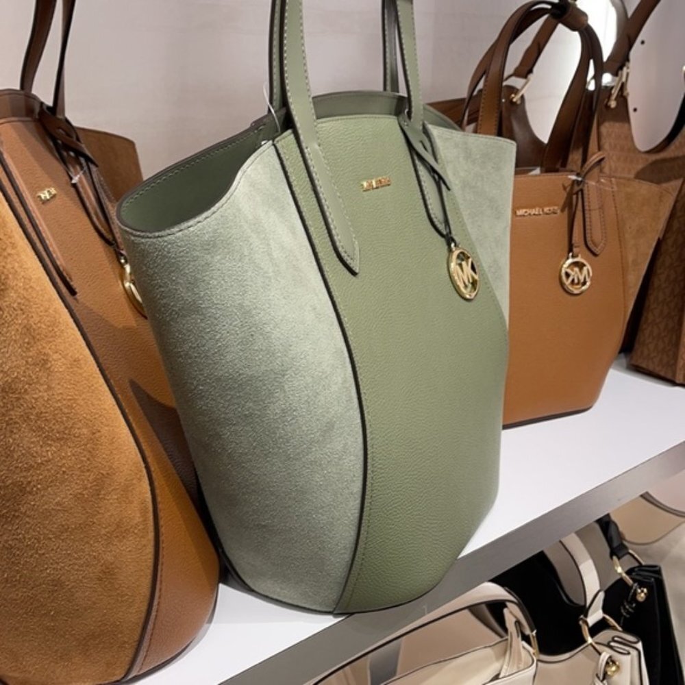 Michael Kors Portia Large Tote Leather - Picture 6 of 16